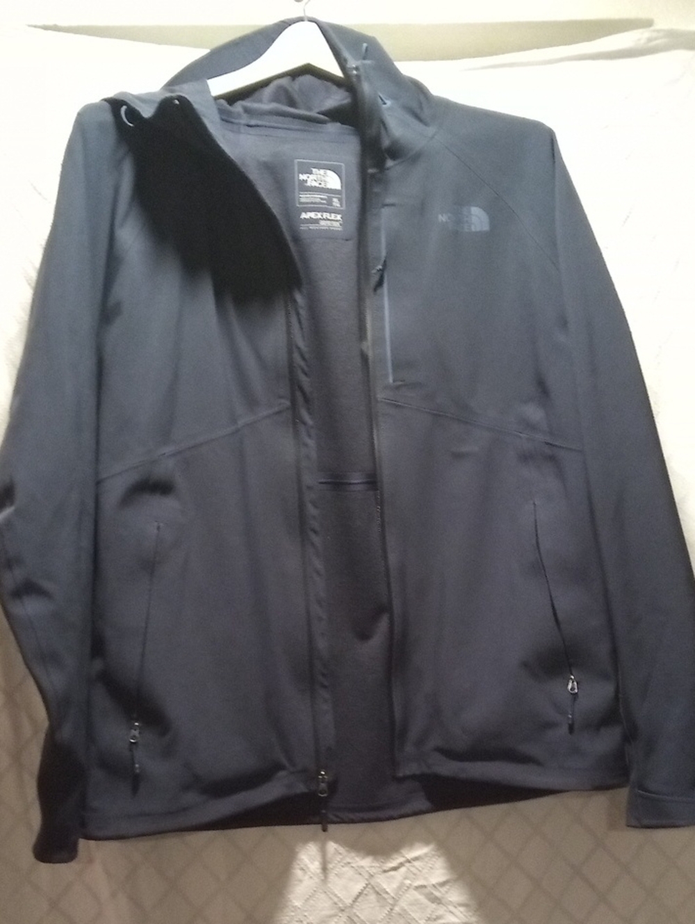 The North Face GORE-tEX  Men’s Navy Blue Apex Flex Windbreaker Jacket